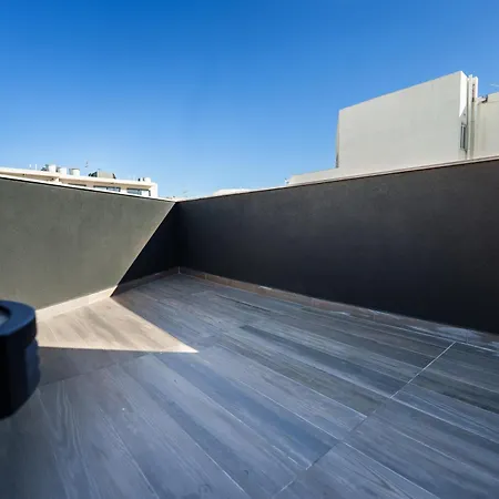 Moonlit Terrace Escape *