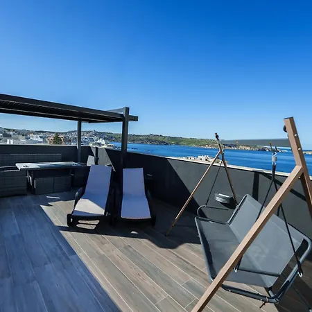 Estalagem Moonlit Terrace Escape *