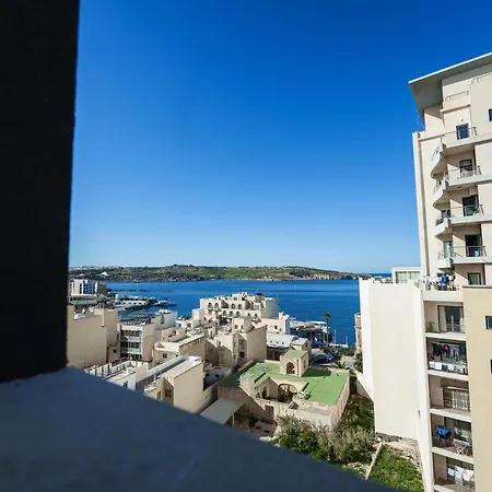 Moonlit Terrace Escape Han/Misafirhane *