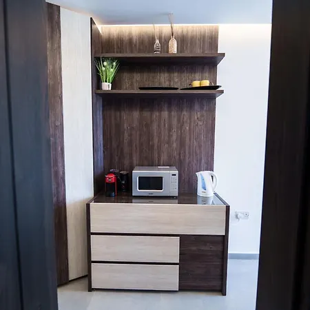 Inn Moonlit Terrace Escape St. Paul's Bay